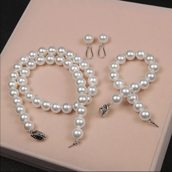 Shell pearls - Picture 5 of 7